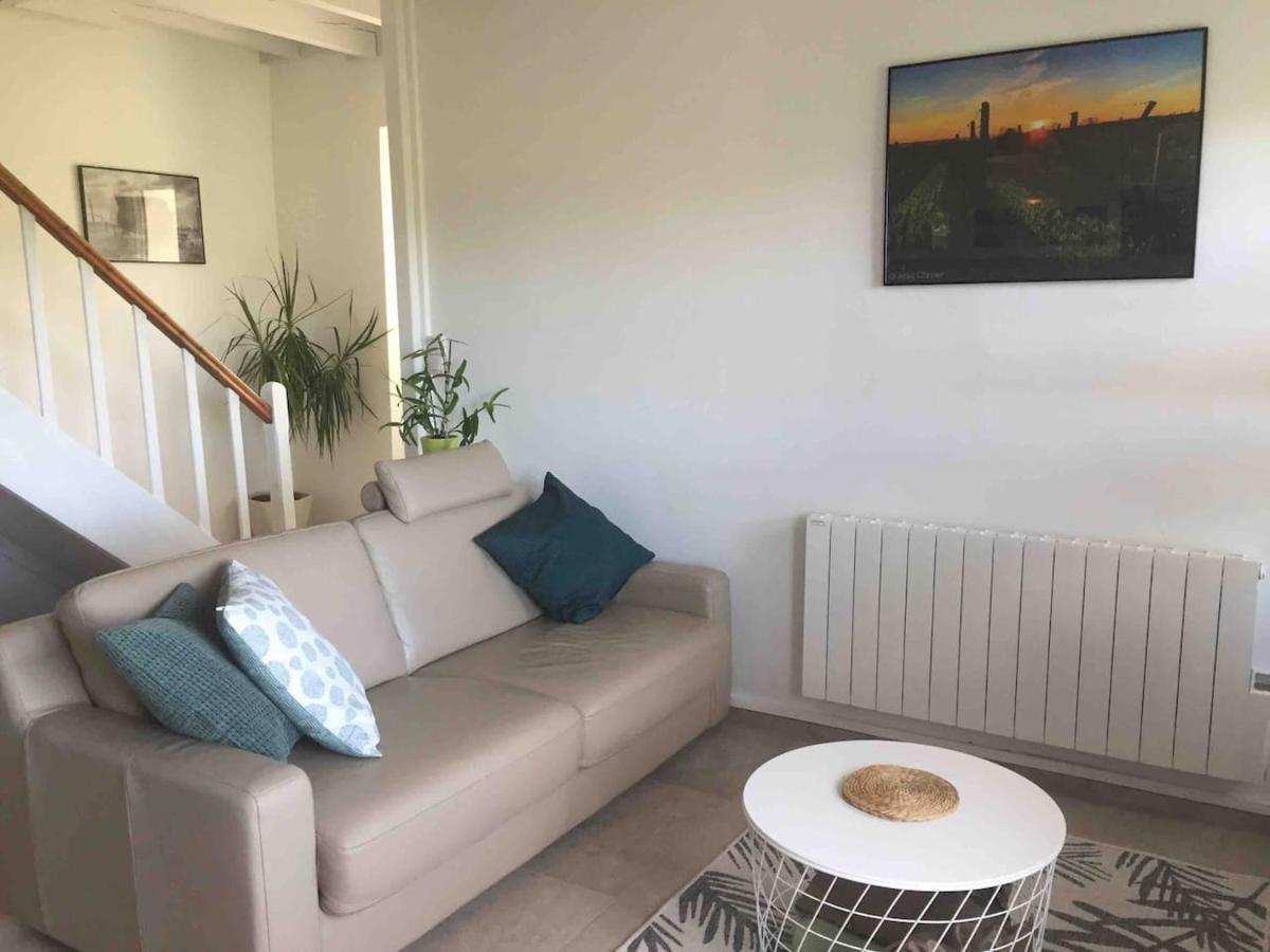 Maison Calme Au Coeur Des Vignes Sainte-Colombe  Eksteriør billede