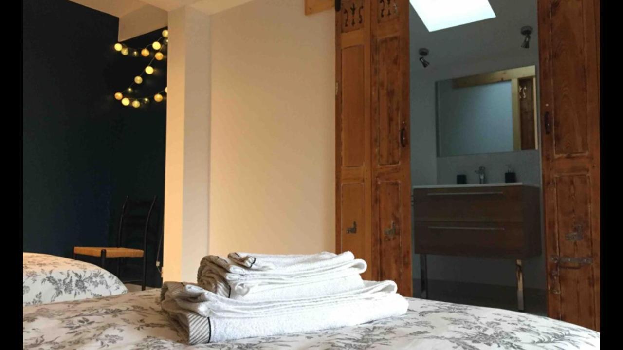 Maison Calme Au Coeur Des Vignes Sainte-Colombe  Eksteriør billede