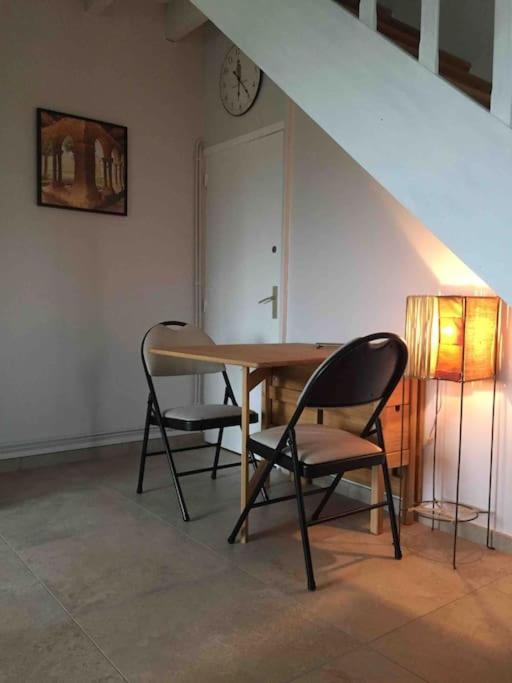 Maison Calme Au Coeur Des Vignes Sainte-Colombe  Eksteriør billede